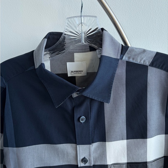 Burberry Men's Black and White Plaid Shirt - Picture 3 of 9